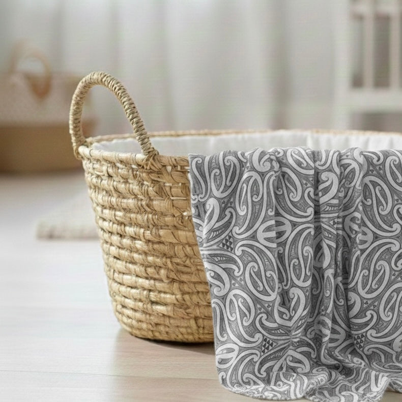 PRESALE (FEB 2026) Āhuru Swaddle - Kiwikiwi
