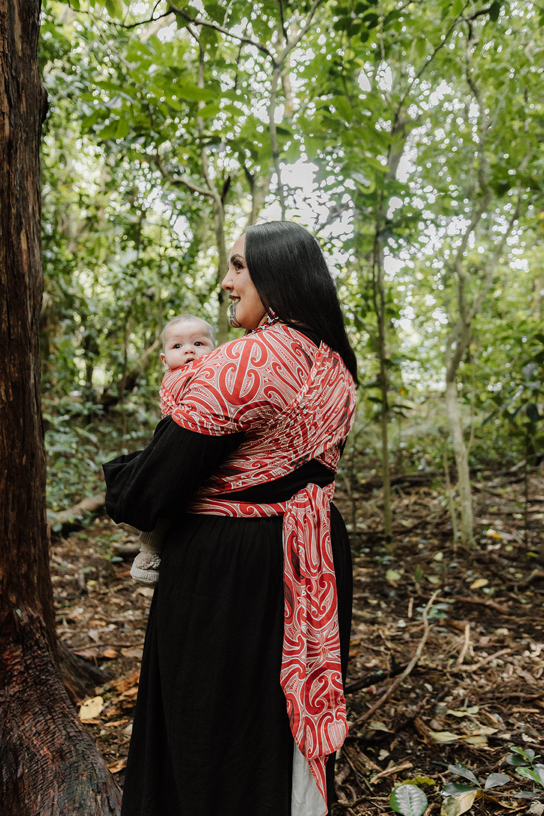 Okooko Pēpi - Whero