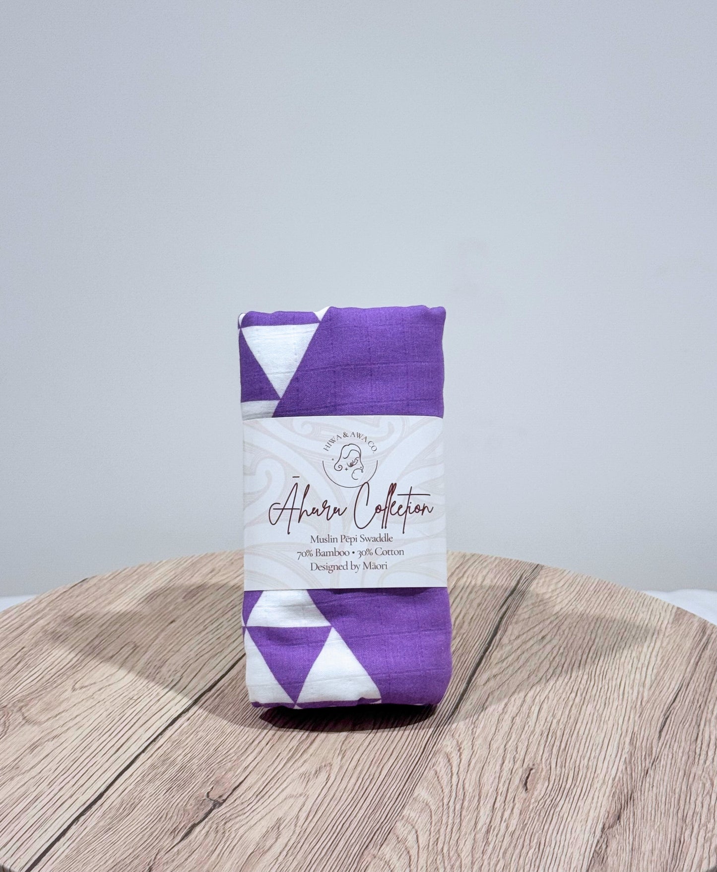 Āhuru Swaddle - Waiporoporo