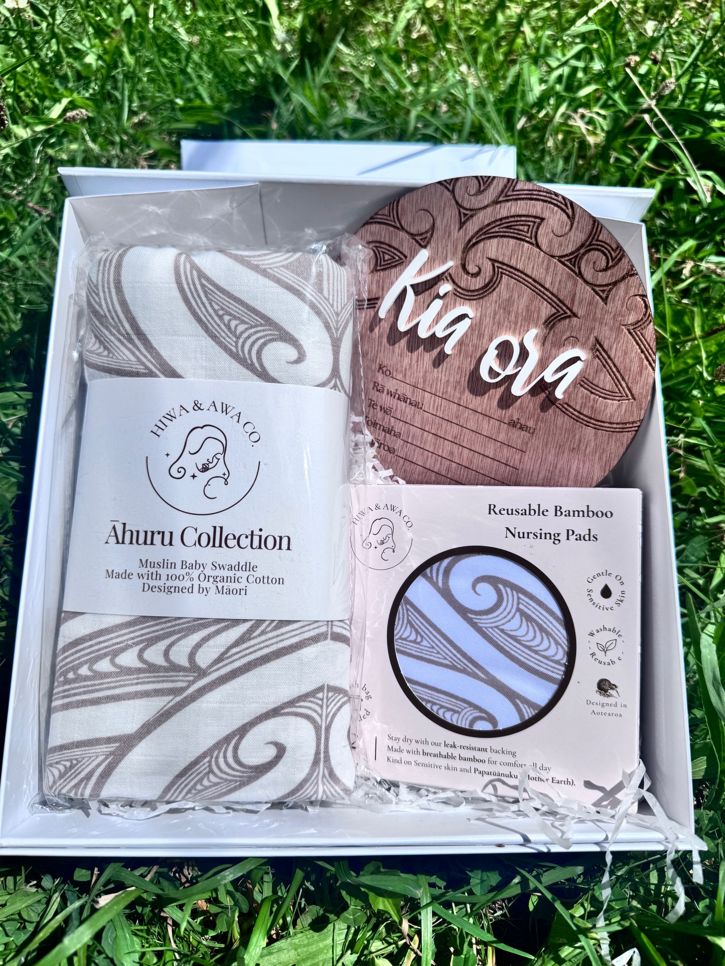 Pēpi Gift box (Kia Ora)