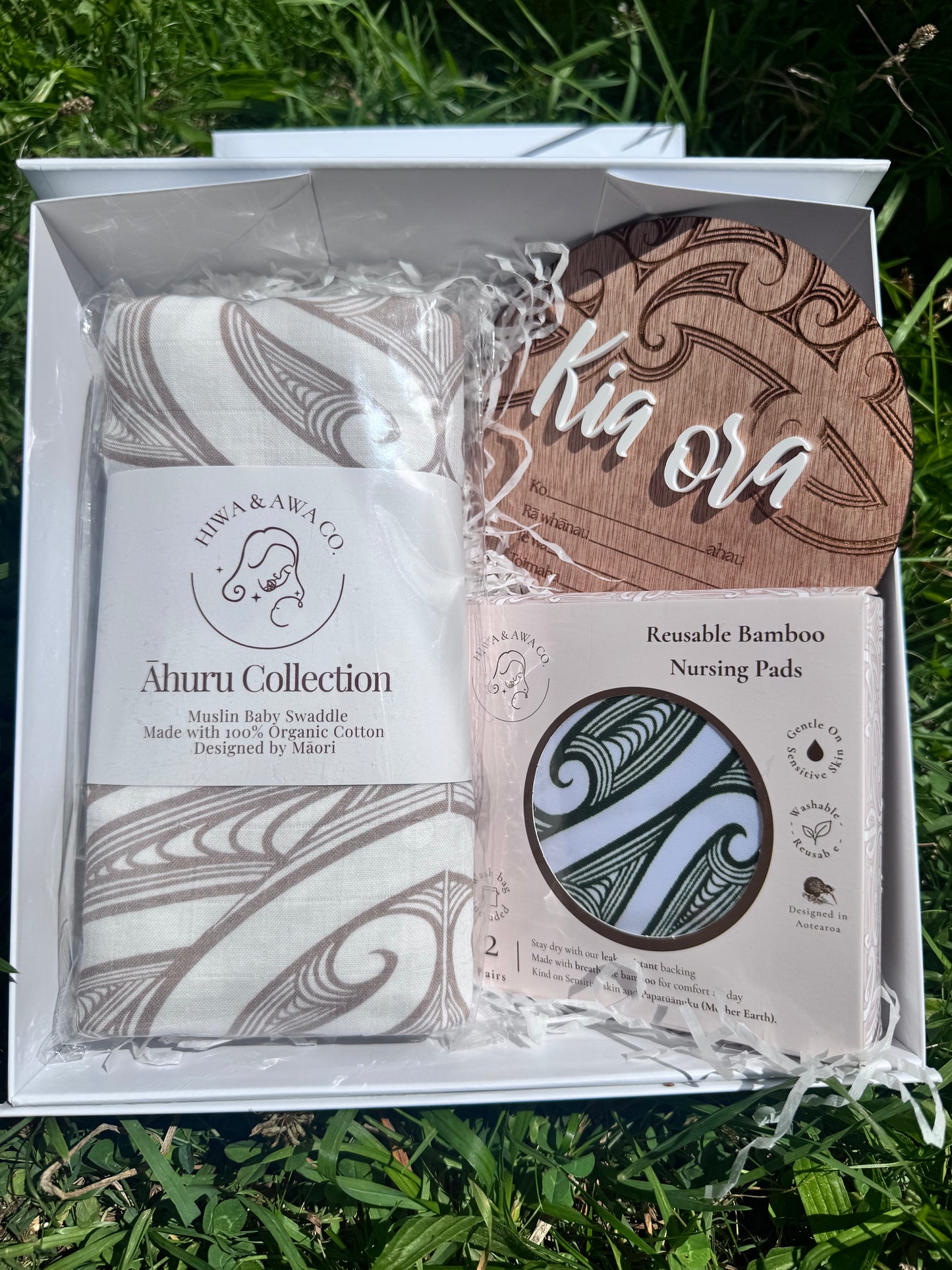 Pēpi Gift box (Kia Ora)